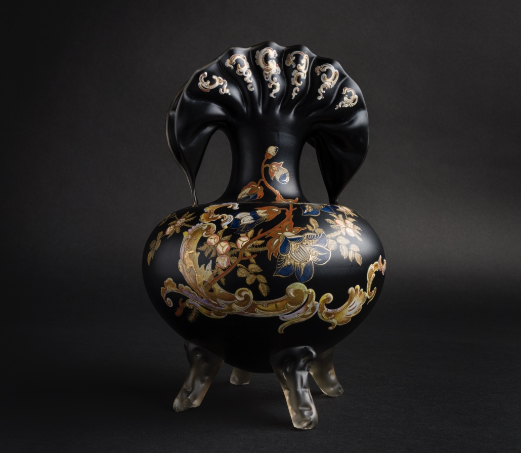 Circa-1880 fan vase by Josef Riedel, est. €400-€800