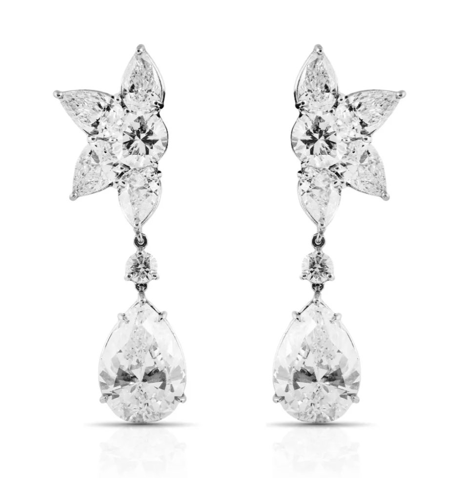 A pair of platinum and diamond Harry Winston earrings realized $1.5 million plus the buyer’s premium in March 2021. Image courtesy of Bidhaus and LiveAuctioneers.