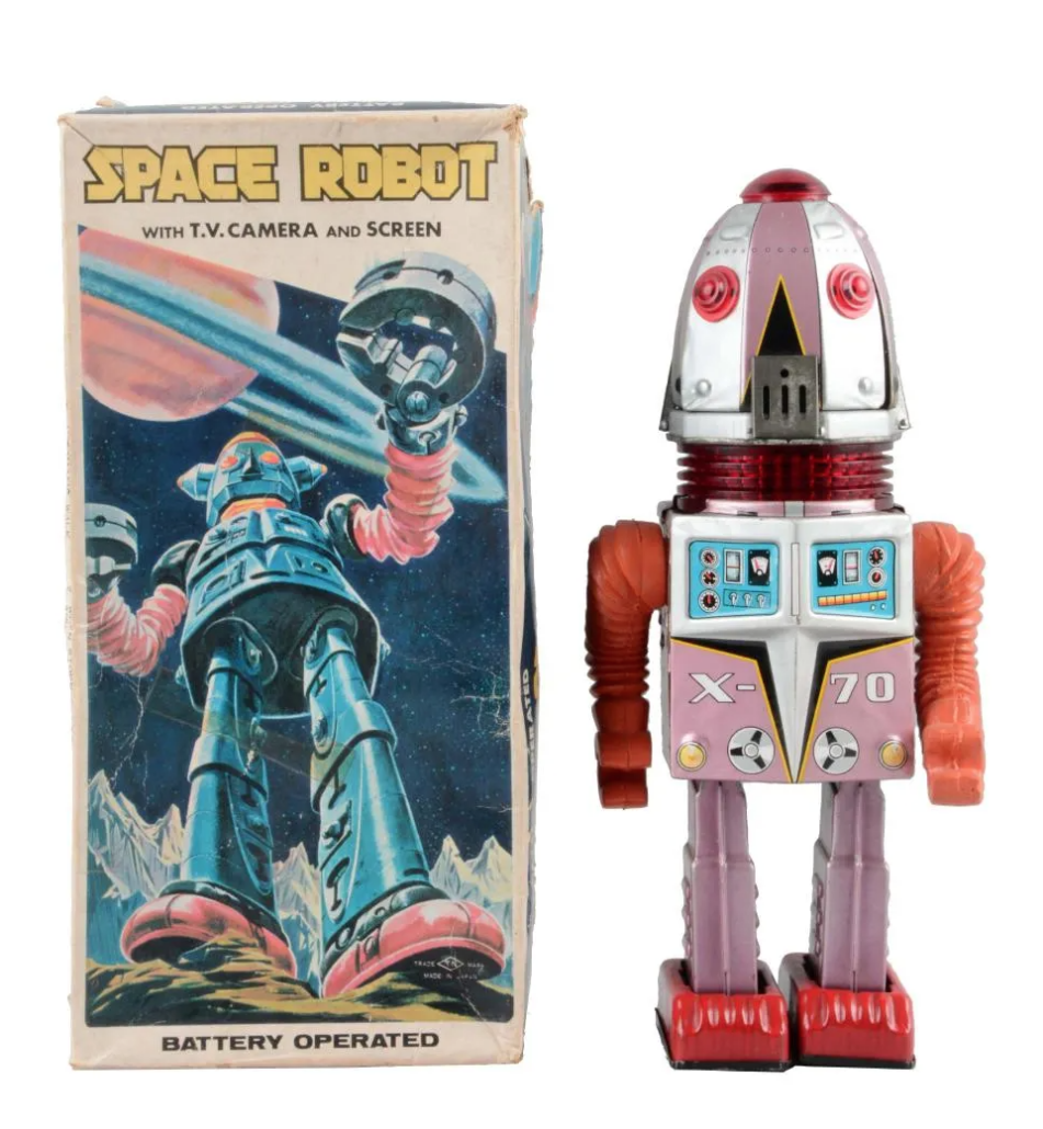 Known as the tulip head robot, this Japanese tin litho battery-op Space Robot X-70 made $3,000 plus the buyer’s premium in April 2017 at Dan Morphy Auctions. Image courtesy of Dan Morphy Auctions and LiveAuctioneers.