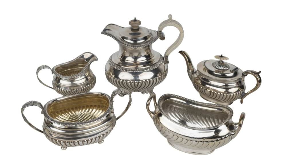 An 1817 silver tea service made in London sold for $850 plus the buyer’s premium in May 2020. Image courtesy of Abell Auction and LiveAuctioneers.