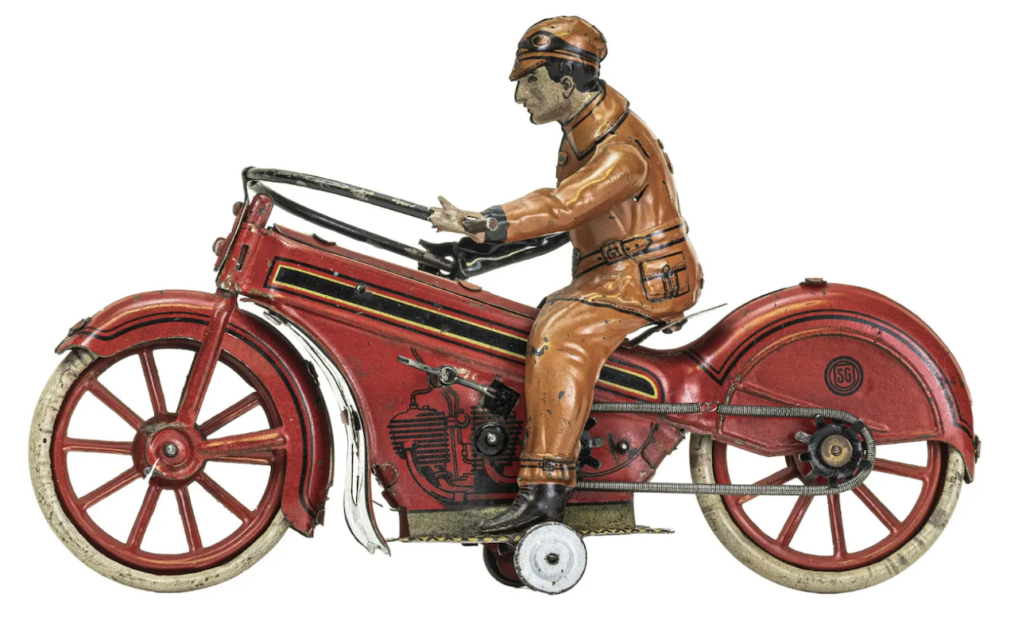 This 1914 toy motorcycle by Siefried Gunthermann sold for $10,000 plus the buyer’s premium in August 2021. Image courtesy of The RSL Auction Company and LiveAuctioneers.