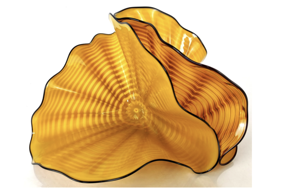 Dale Chihuly, ‘Radiant Persian Pair,’ est. $5,000-$7,000