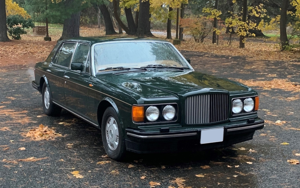 1993 Bentley Brooklands sedan, est. $20,000-$30,000