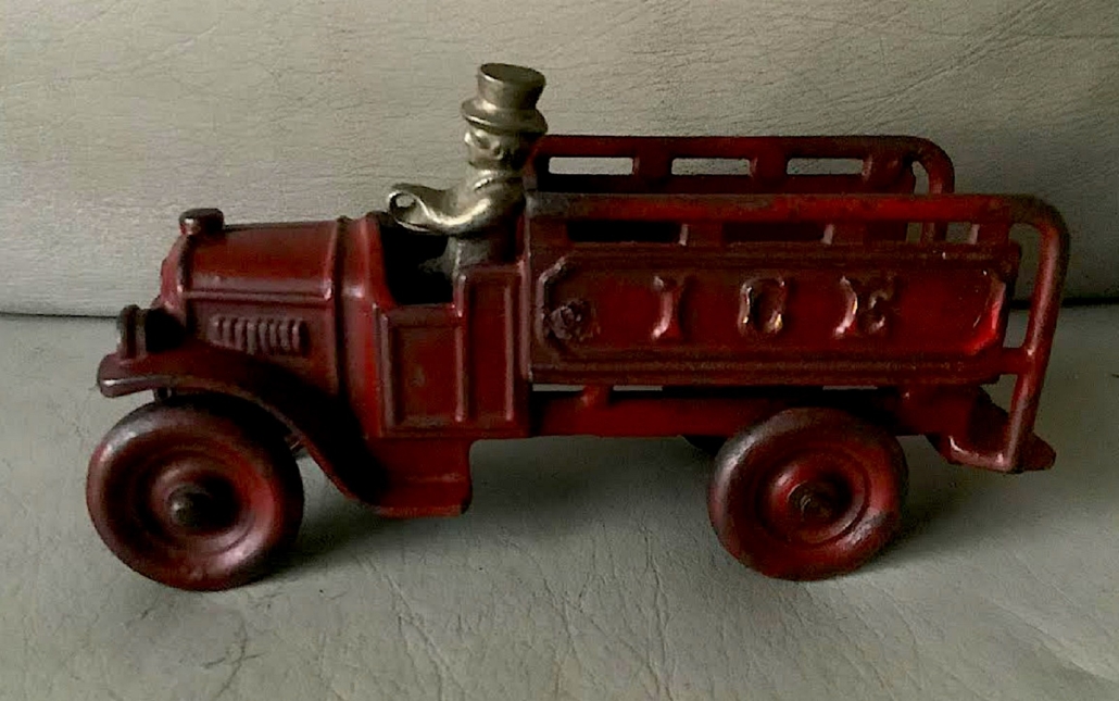 Kenton ice delivery truck toy, est. $500-$1,000