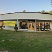Peachtree Battle Antiques & Interiors, which is affiliated with Ahlers & Ogletree Auction Gallery, has moved to a spacious new location in Atlanta.