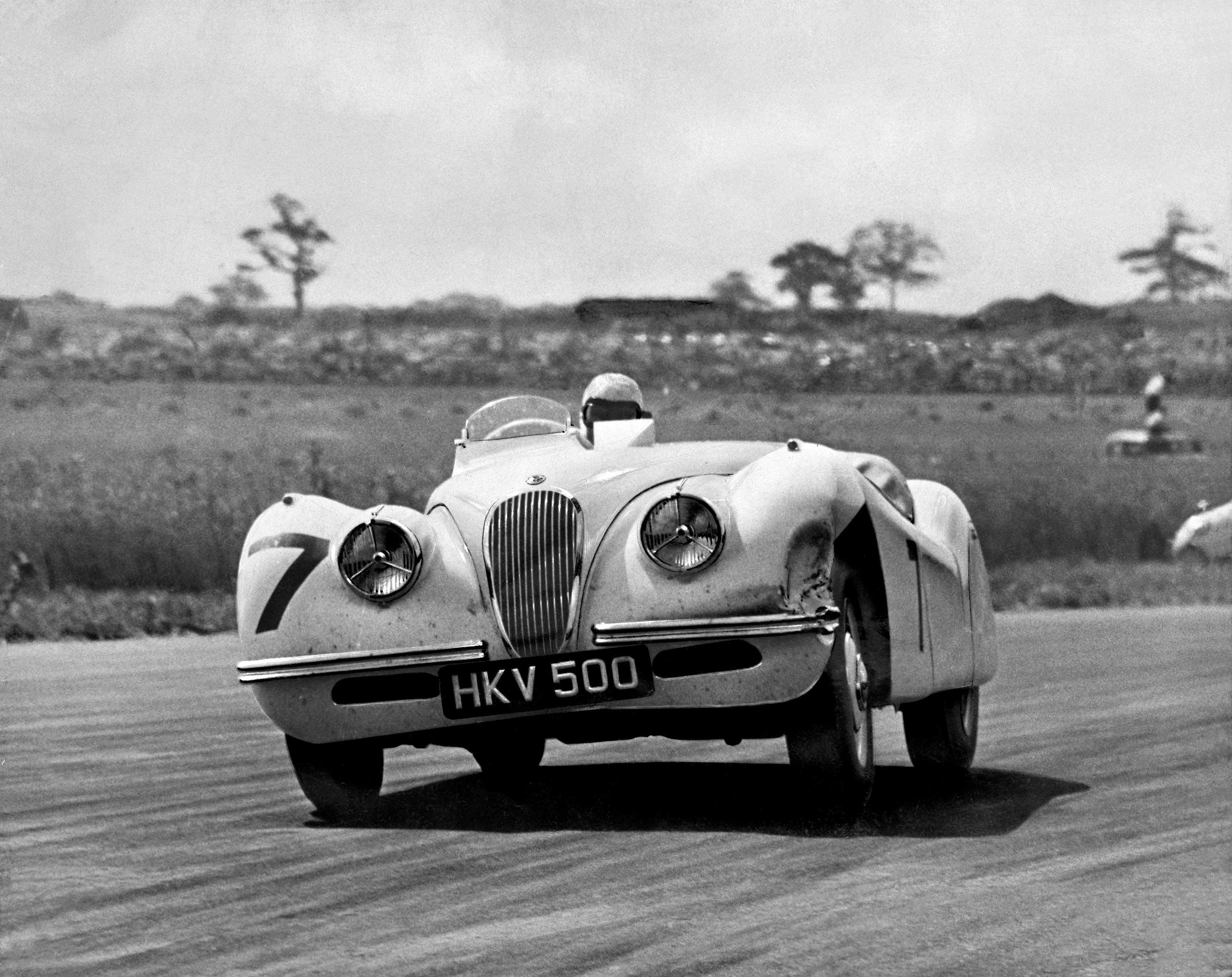  A Jaguar XK120 shown racing at Sebring in Florida in 1950. All images courtesy of Jaguar Land Rover North American Archives.