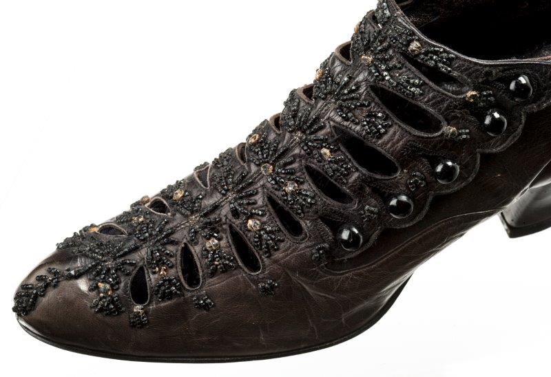Unidentified maker, buttoned shoe, circa 1915. Leather, beads, buttons. Stuart Weitzman Collection, no. 25. Photo credit: Glenn Castellano, New-York Historical Society