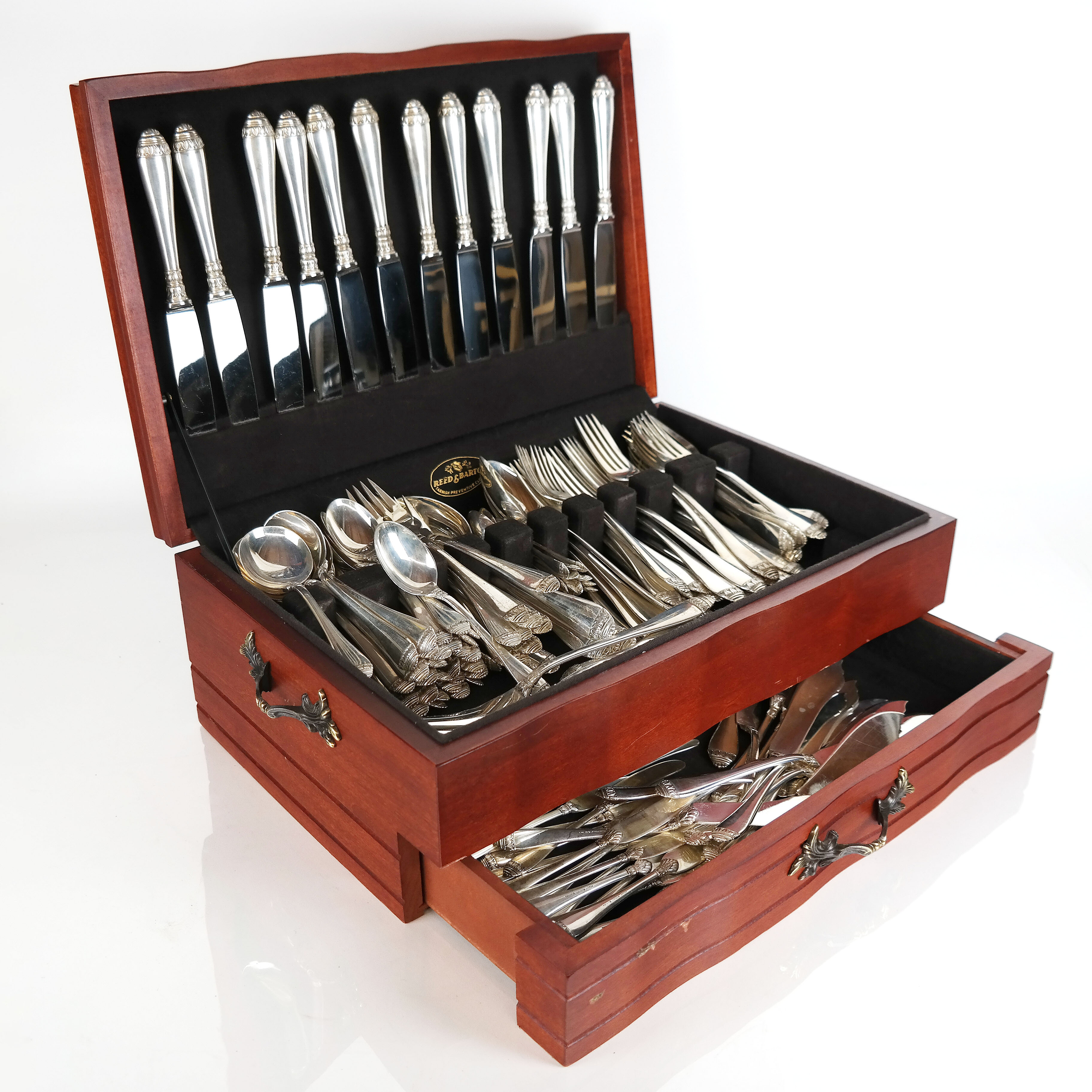 150-piece set of Buccellati silver flatware and serving pieces in the French Empire pattern, est. $6,000-$8,000