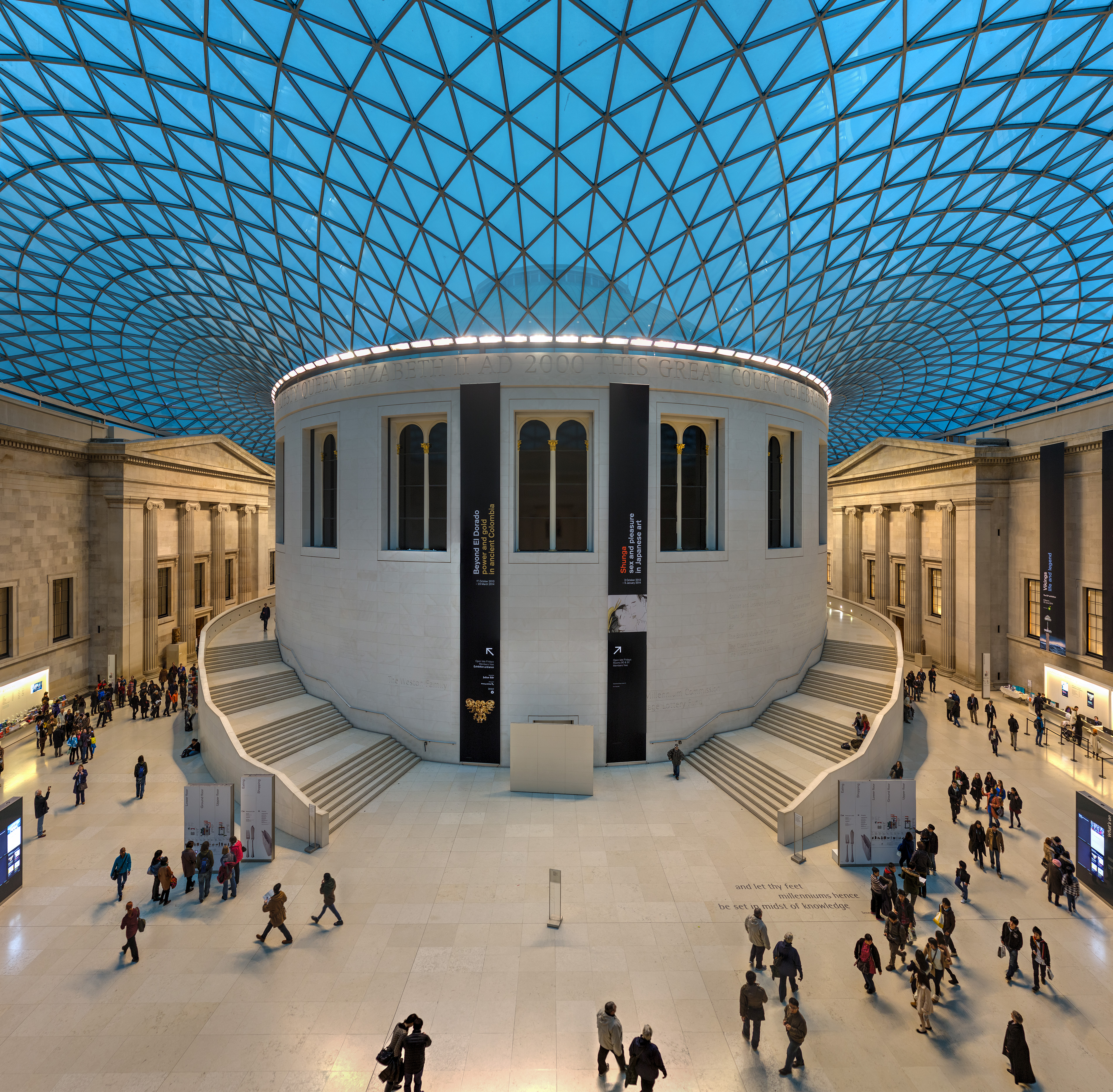 Panoramic shot of the British Museum’s Great Court, taken in November 2013. The British Museum has famously refused to return the Elgin Marbles to Greece, and activists seeking the return of African objects and artifacts in the institution’s collection have also met resistance, some of it rooted in UK law. Image courtesy of Wikimedia Commons, photo credit David Iliff. Shared under the Creative Commons Attribution-Share Alike 3.0 Unported license.