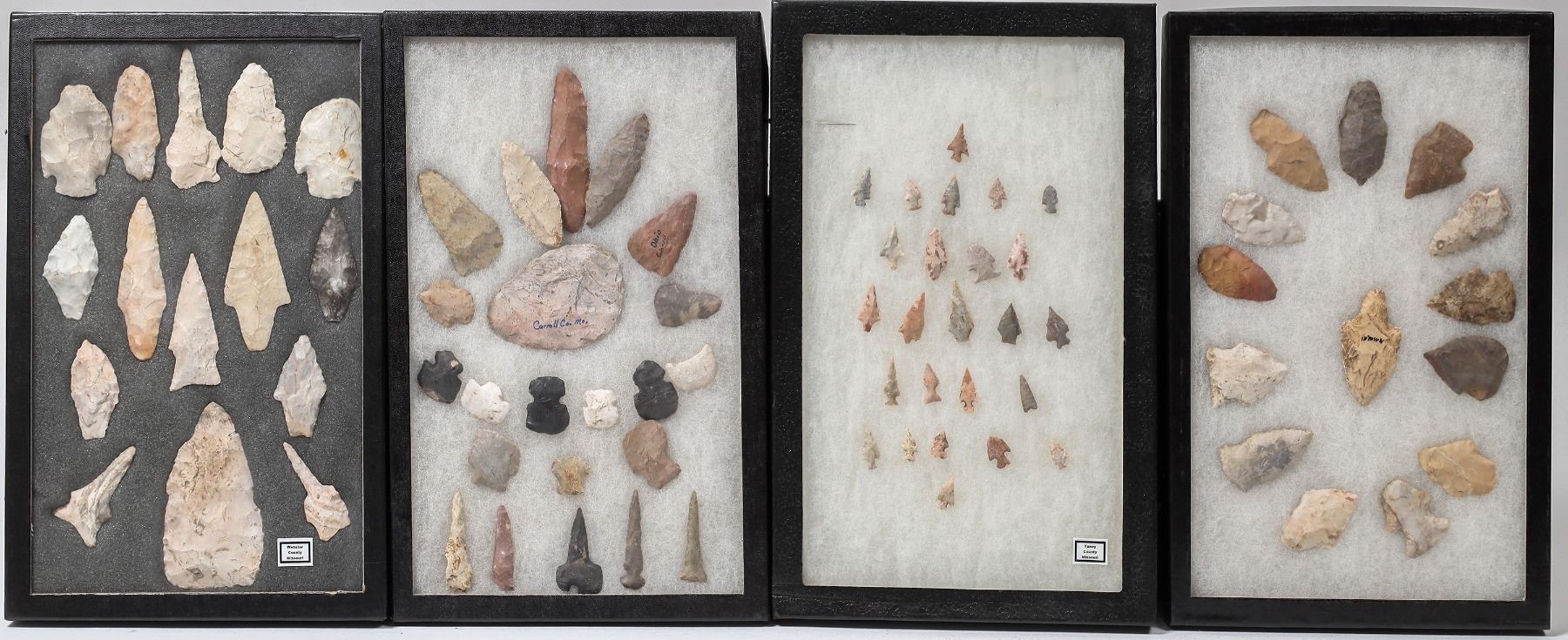 Collection of roughly 230 Missouri projectile points (aka arrowheads), est. $2,000-$4,000