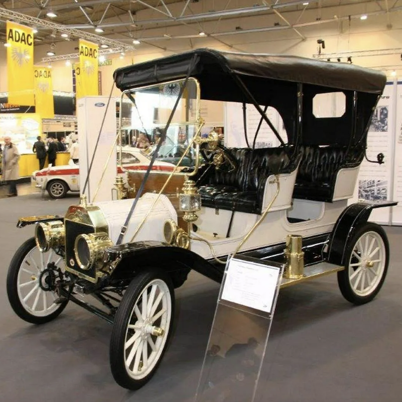 Ford Model T 1909 Tourabout, est. €50,000-€75,000