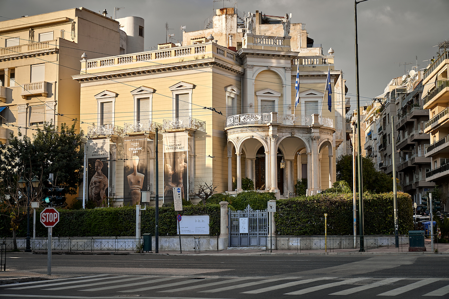 The Museum of Cycladic art in Athens, photographed in February 2021. On August 30, a spokesman for the Greek government announced a deal for the eventual return of 161 ancient Greek artifacts from a U.S. billionaire’s private collection, which will be exhibited at the Athens museum later in 2022. Image courtesy of Wikimedia Commons, photo credit George E. Koronaios. Shared under the Creative Commons Attribution-Share Alike 4.0 International license.