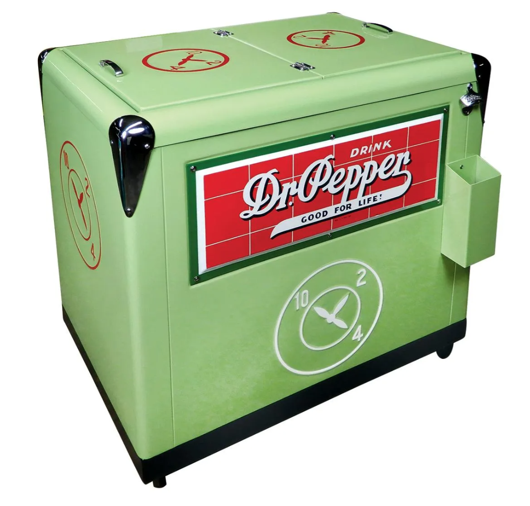 A Dr Pepper soda fountain ice cooler with embossed front sides and lid realized $5,000 plus the buyer’s premium in May 2021. Image courtesy of Rich Penn Auctions and LiveAuctioneers.