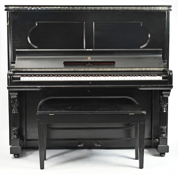 A circa-1890 upright Steinway with an ebonized case achieved $7,000 plus the buyer’s premium in September 2021. Image courtesy of William Smith Auctions and LiveAuctioneers