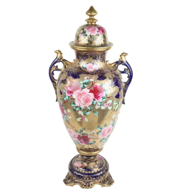 Boasting hand-painted roses overall, a large Nippon porcelain Moriage lidded urn, 32in tall, sold for $6,000 plus the buyer’s premium in July 2019. Image courtesy of Manor Auctions and LiveAuctioneers.