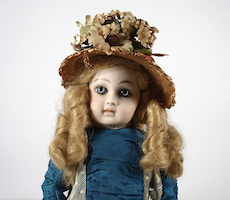 Antique dolls are dressed to impress at Stephenson’s Nov. 13 auction