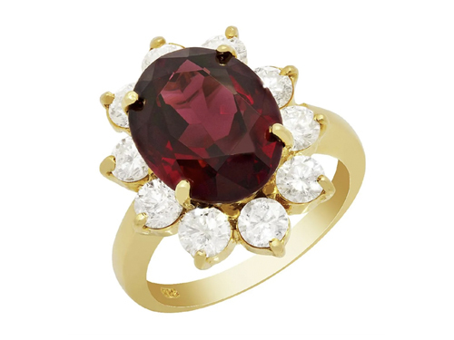 This 14K gold and diamond ring featuring a 7.81-carat Almandine garnet achieved $52,000 plus the buyer’s premium in July 2018. Image courtesy of Riverside Galleries and LiveAuctioneers.