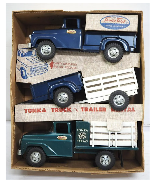 A Tonka B-204 Truck & Trailer Rental set brought $4,900 plus the buyer’s premium in April 2022. Image courtesy of Chupp Auctions & Real Estate, LLC. and LiveAuctioneers.