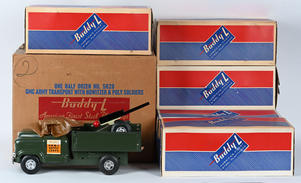 New/old stock Buddy ‘L’ factory case of six #5628 14in ‘Army Transport Trucks with Howitzer and Poly Soldiers,’ each in its original individual box. Near-mint condition. Sold above high estimate for $3,690. Image courtesy of Milestone Auctions