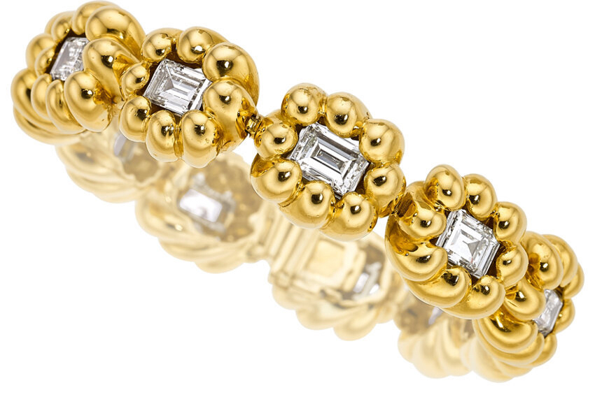 Verdura 18K gold and diamond bracelet, estimated at $50,000-$70,000. Image courtesy of Heritage Auctions