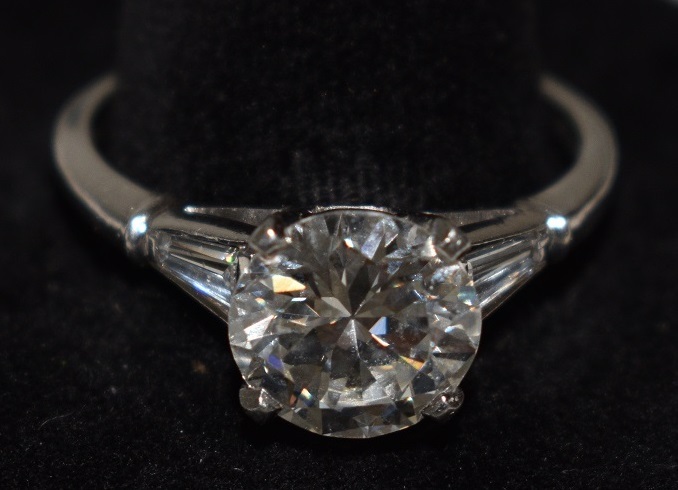 Circa-1929 diamond and platinum engagement ring with 3.07-carat stone, estimated at $25-$1,000