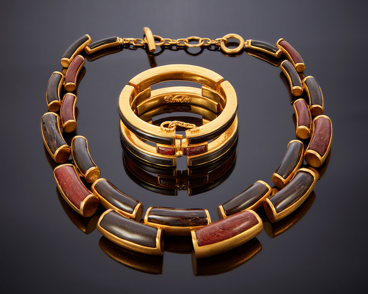 Steven Vaubel Smokey Woods necklace and bangle bracelet, estimated at $400-$600 