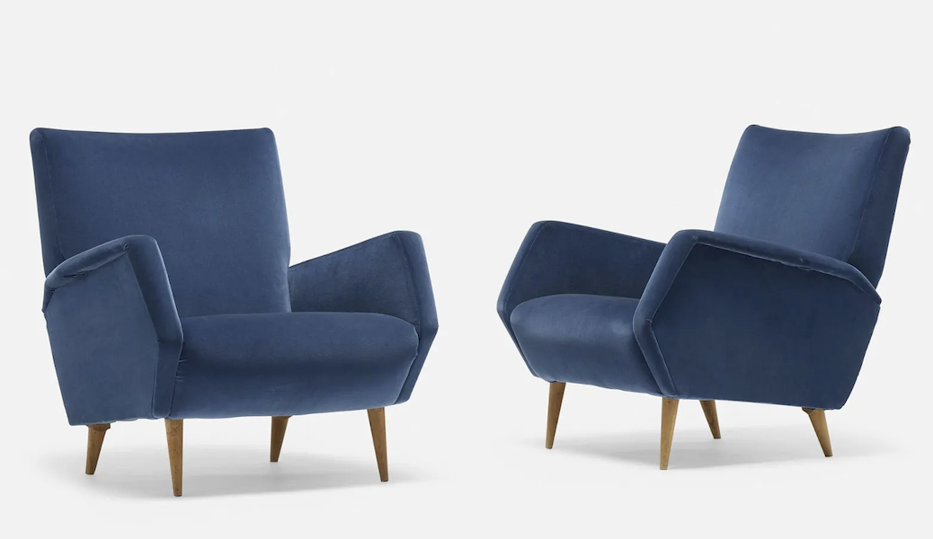 A pair of circa-1954 Gio Ponti lounge chairs, model 803, upholstered in blue velvet, achieved $15,000 plus the buyer’s premium in June 2022. Image courtesy of Los Angeles Modern Auctions and LiveAuctioneers