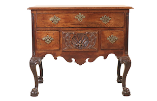 Coveted American antique furniture abounds at Nye &#038; Co., Jan. 25-27