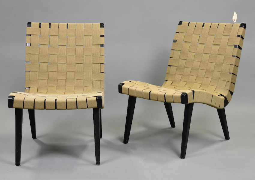 A contemporary pair of Jens Risom’s groundbreaking webbed lounge chairs for Knoll realized $750 plus the buyer’s premium in June 2021. Image courtesy of Gallery Auctions and LiveAuctioneers.