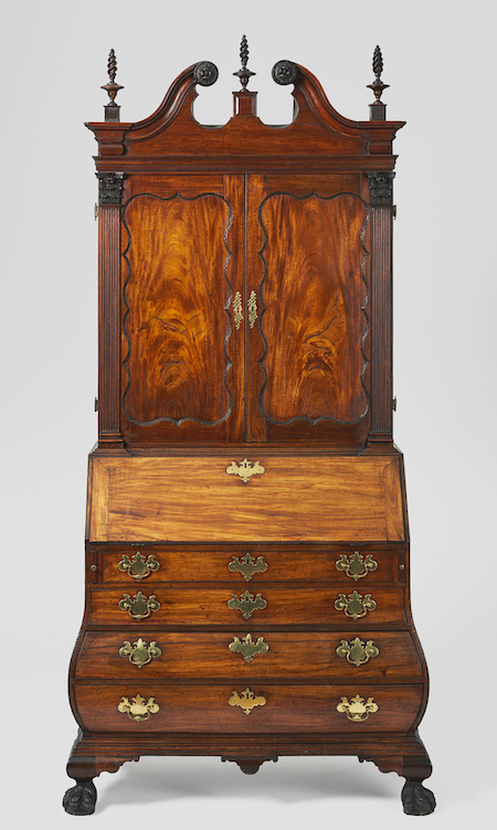 Benjamin Frothingham, Jr. (b. 1734, Boston; d. 1809, Boston), bombe secretary desk, circa 1760. Mahogany and white pine with brass mounts, 258.5 by 121.9 by 62.6cm (101 3/4 by 48 by 24 5/8in.) Loan from Harvard University, 205.1972. Image courtesy of the Harvard Art Museums 
