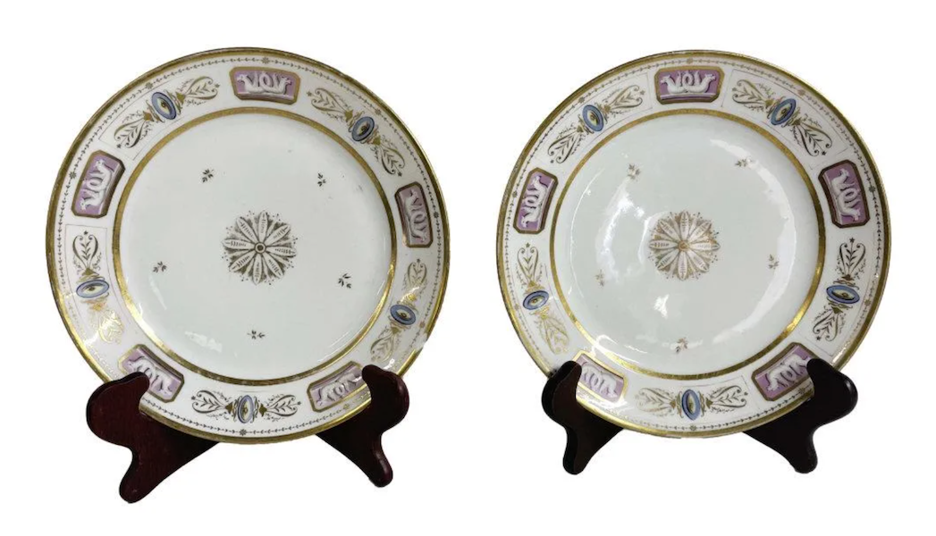 A pair of two round dinner plates, part of the John Quincy Adams china service, sold for $5,000 plus the buyer’s premium in December 2022. Image courtesy of Carlsen Gallery, Inc. and LiveAuctioneers.