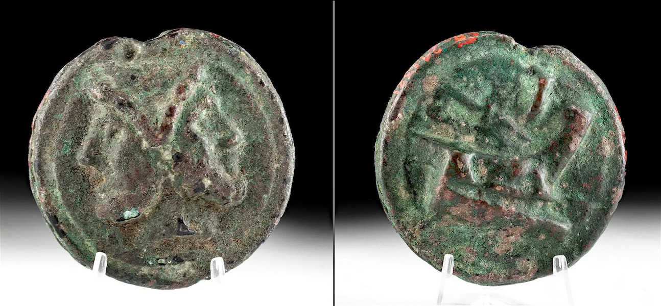 An early cast Roman bronze coin, dating to about 225-217 B.C., attained $1,600 plus the buyer’s premium in January 2022. Image courtesy of Artemis Gallery and LiveAuctioneers