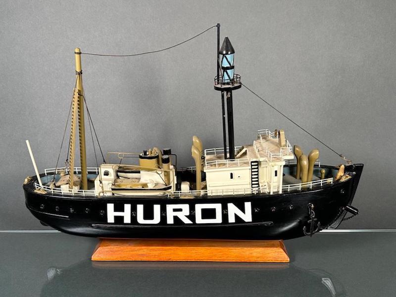 Model of the vessel The Huron, estimated at $100-$1,000