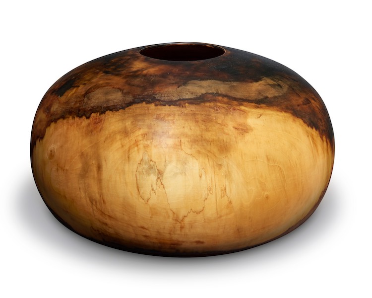 Edward Moulthrop figured Tulipwood spheroid, estimated at $5,000-$7,000. Image courtesy of John Moran Auctioneers