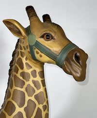 Heads up for Dentzel carousel giraffe at Neue&#8217;s March 11 auction