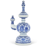 18th-century Chinese Imperial porcelain ewer, $441,000.