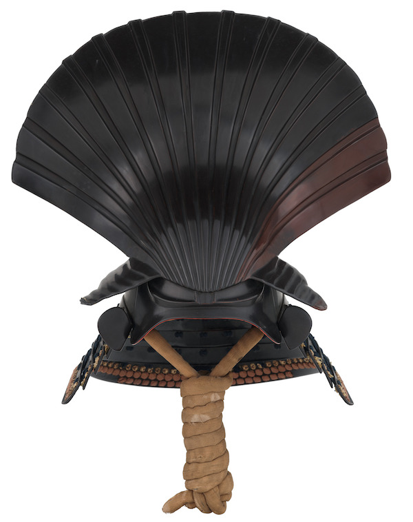 Oitaragainari kawari kabuto (elaborate shell-shaped helmet), early Edo period, 17th century, iron, lacing, papier-mache. © The Ann & Gabriel Barbier-Mueller Museum, Dallas. Photo: Brad Flowers. 