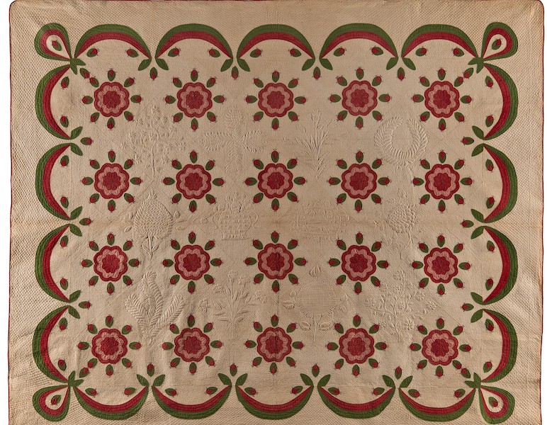Possibly Ellen Morton Littlejohn (circa 1826–n.d.) and Margaret Morton (circa 1833–1880), Whig Rose and Swag Border quilt. The Knob, Morton Plantation, Russellville, Kentucky, 1850. Cotton, 88 by 104in. American Folk Art Museum, New York, gift of Marijane Edwards Camp, 2012.8.1. Image courtesy American Folk Art Museum.