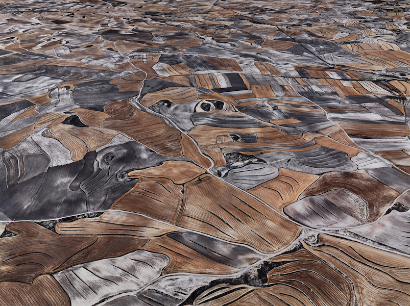Edward Burtynsky, ‘Dryland Farming #28, Castile-La-Mancha, Spain, 2010,’ estimated at $8,000-$12,000. Image courtesy of Hindman