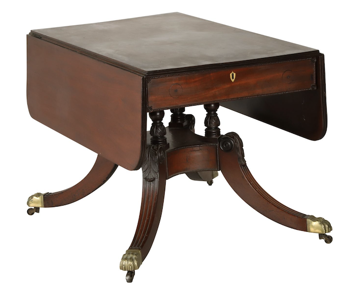 Circa-1820s Canadian breakfast table in mahogany and figured mahogany, CA$16,520