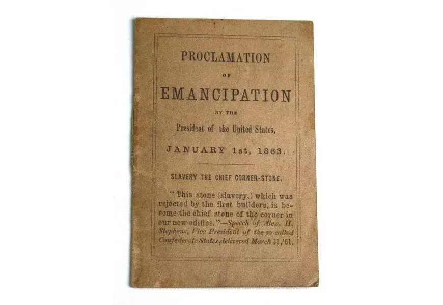 Abolitionist John Murray Forbes sponsored the printing of a miniature-book version of Abraham Lincoln’s 1863 Emancipation Proclamation so Union soldiers could deliver the news to Black enslaved people. A scarce surviving copy brought $5,800 plus the buyer’s premium in November 2015. Image courtesy of Merrill’s Auctioneers and Appraisers and LiveAuctioneers
