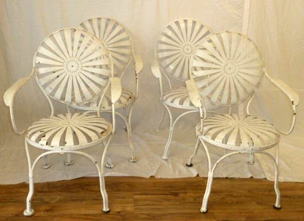 This set of four vintage Francois Carre Sunburst garden armchairs brought $1,100 plus the buyer’s premium in July 2021. Image courtesy of Fox and Crane Online Auctions and LiveAuctioneers.