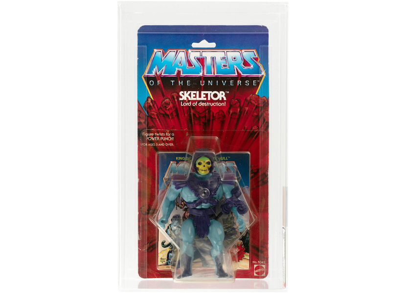 An AFA-graded and encapsulated Masters of the Universe Skeletor figure, known as a “peach cheeks” version, with blister card, earned $9,440 including the buyer’s premium in November 2021. Image courtesy of Hake’s Auctions and LiveAuctioneers.