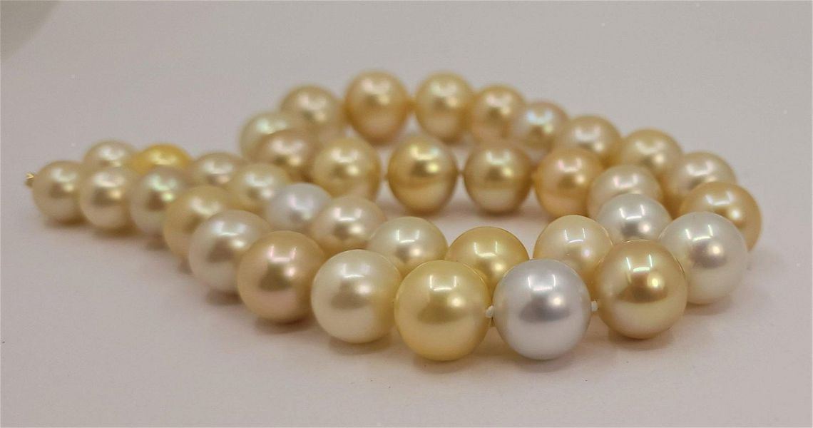 Necklace of 37 golden and white South Sea pearls, estimated at $9,000-$10,000