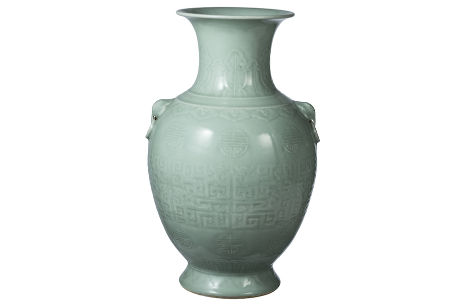 Large 19th-century Chinese celadon-glazed vase, estimated at €2,000-€4,000