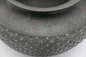 Chinese bronze vessel from prince&#8217;s collection could rule at Nadeau&#8217;s, May 6