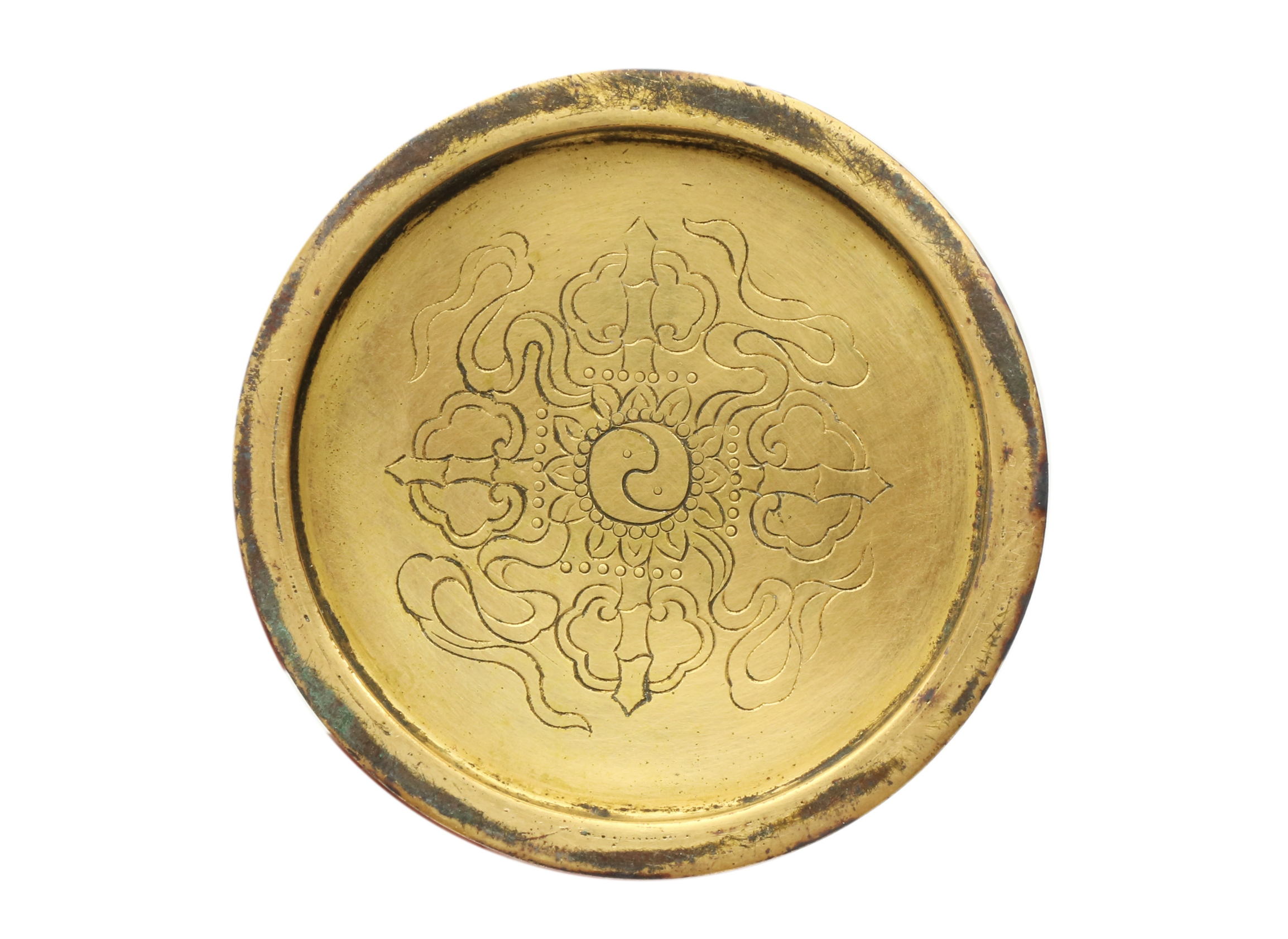 The gilt underside of the Ming dynasty cloisonne vessel is incised with the protective visvavajra motif. Image courtesy of Chiswick Auctions