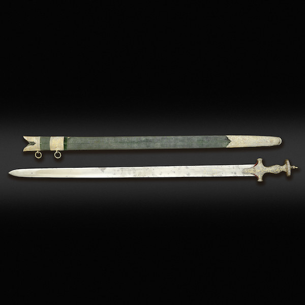 Bedchamber Sword of Tipu Sultan, £14 million ($17.4 million). Image courtesy of Bonhams