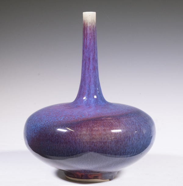 Art pottery vase by Brother Thomas Bezanson, estimated at $2,000-$2,500. Image courtesy of Thomaston Place Auction Galleries