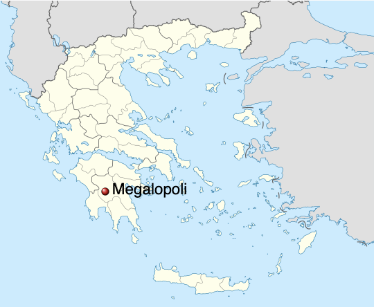 Rough stone tools dating back about 700,000 years, found in the Megalopolis area of Greece, shown here on a map of the country, will force scholars to reconsider the origins of Greek archaeology. The find, announced on June 1, could push the earliest record of human ancestors’ presence in Greece back by as much as 250,000 years. Map image courtesy of Wikimedia Commons, credited to Lencer. Shared under the Creative Commons Attribution-Share Alike 3.0 Unported license.